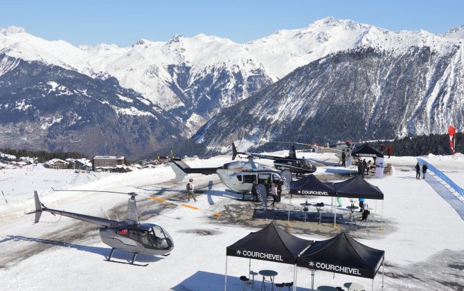 First helicopter event in mountain - Couchevel