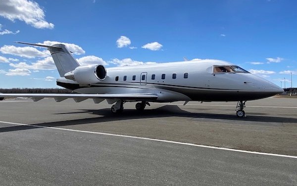 Flying Colours installing its first Ka-band system on a Bombardier Challenger 604 