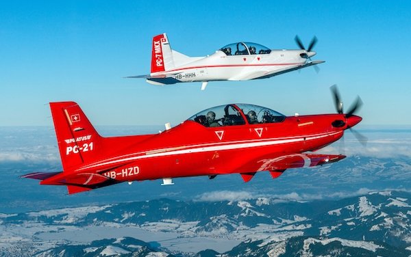 French Air and Space Force buys 22 PC-7 MKX aircraft for basic military pilot training