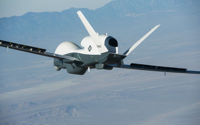 Germany to buy Triton drone to replace canceled Euro Hawk-sources