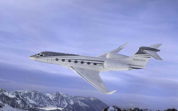 Gulfstream G500 on final approach for type certification
