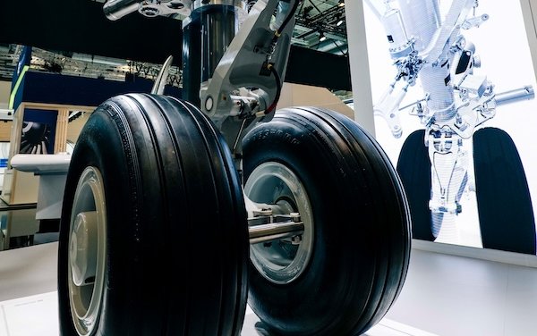 Historic milestone: Liebherr started first Airbus A350 nose landing gear overhaul