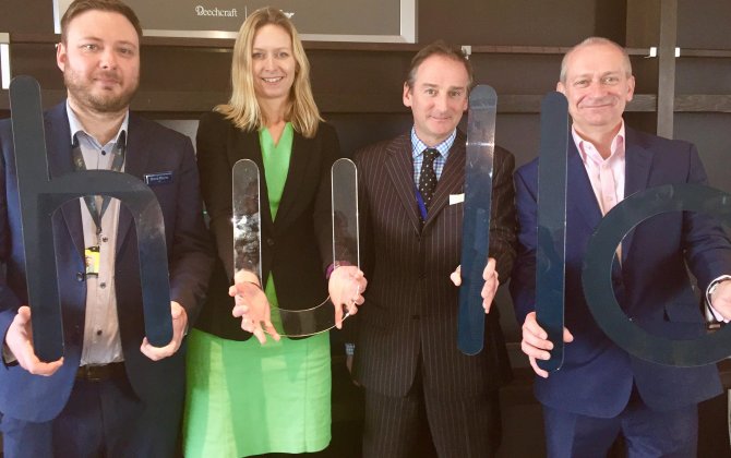 hullo Aircrew celebrates online platform launch at London Oxford Airport