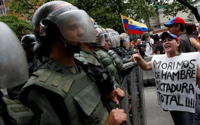 LATAM Airlines to suspend Venezuela flights