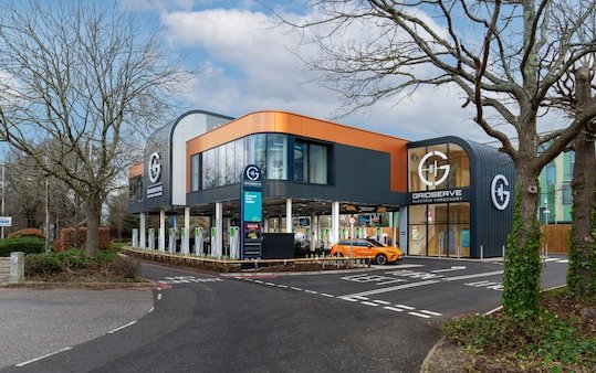 London Gatwick becomes first international airport to open dedicated electric vehicle charging station 