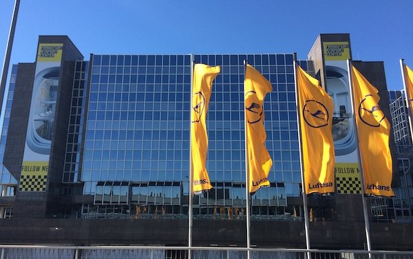Lufthansa Consulting Supports Turkmenistan Airlines to Access Compliance to International Air Safety Standards