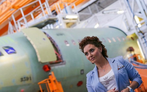 MACE 2022 - shared passion for aviation - Clare Agius