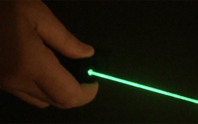 Man arrested for repeatedly pointing laser at news helicopter