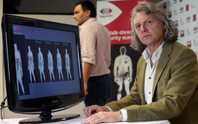New passenger scanner uses space technology to speed up airport security