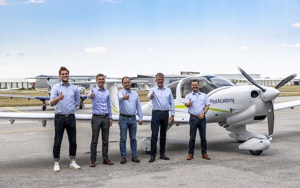 Ninth Diamond Aircraft received by airBaltic Pilot Academy