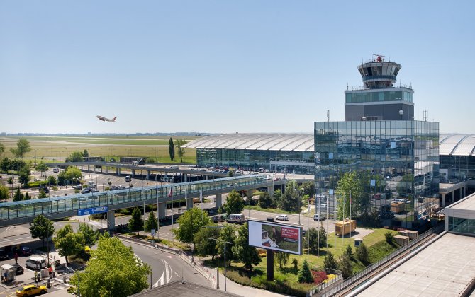Number of Checked Passengers at V&aacute;clav Havel Airport Prague Grew by Nearly 18% Last Year