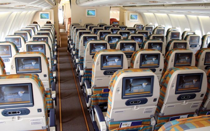 Oman Air to open talks pitting Airbus A350 against Boeing 787