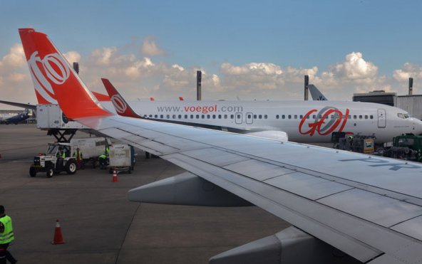 One of South America's largest airlines halts operation in Venezuela over currency dispute