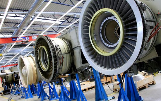 Orders worth around 1,1 billion U.S. dollars (one billion euros) for MTU Aero Engines