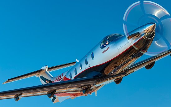 Pilatus Delivers 1400th PC-12 and Achieves Major Flight Time Milestone