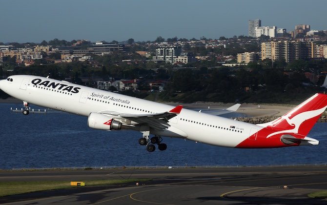 Qantas frequent flyer expands points-earning options for its members