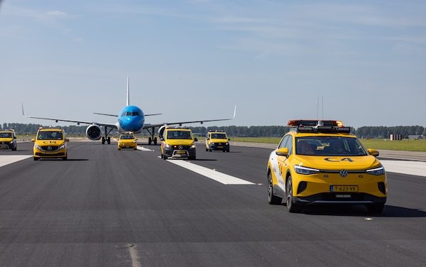 RECARO Aircraft Seating  R1 & R2 seats take inaugural flight on KLM A321neo