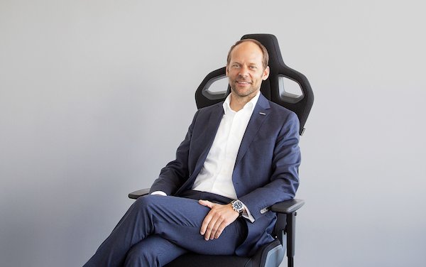 RECARO Aircraft Seating takes flight with Eve Air Mobility in historic eVTOL project