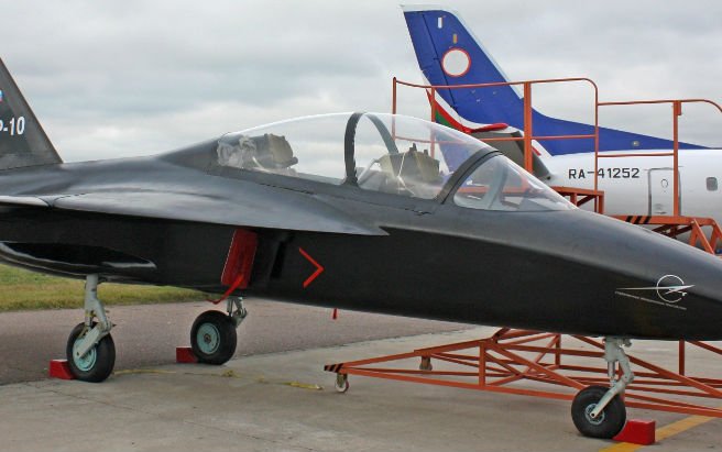 Russia plans to begin production of the unique SR-10 jet trainer in 2017