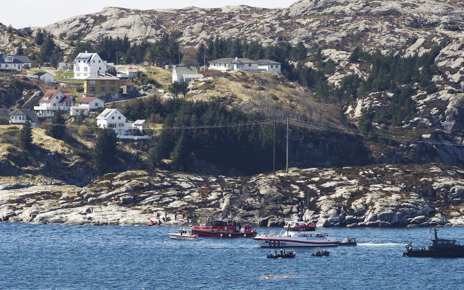Search continues for missing parts from Norway helicopter crash