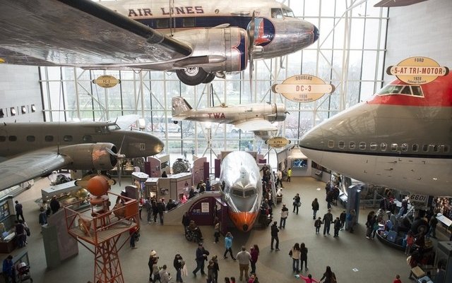 Smithsonian and Victoria and Albert museums team up for special exhibition
