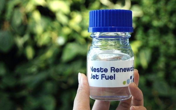 Stockholm Arlanda and Caen airports  got sustainable aviation fuel from Air BP and Neste 