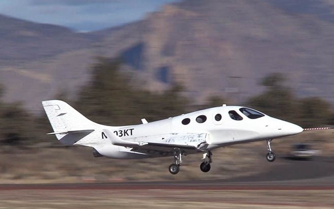 Stratos 714 VLJ completes inaugural flight