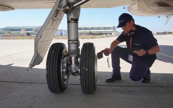 Successful flight tests of the first connected aircraft tire