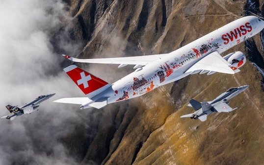 SWISS&rsquo;s first Airbus A350 arrives in its new Zurich home