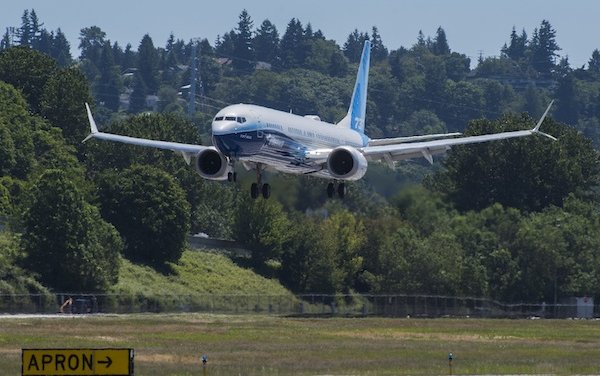 The largest airplane in the 737 MAX family begins comprehensive test program