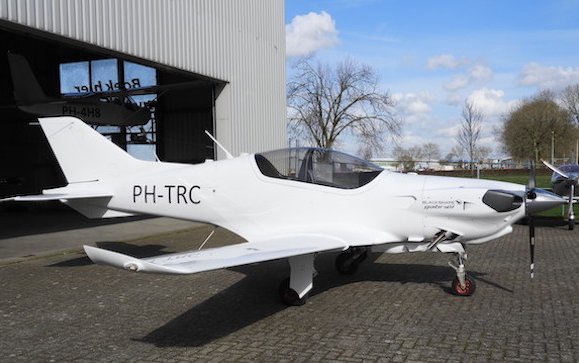Two Blackshape Gabri&eacute;l trainer aircraft delivered to Zelf Vliegen Flight Academy