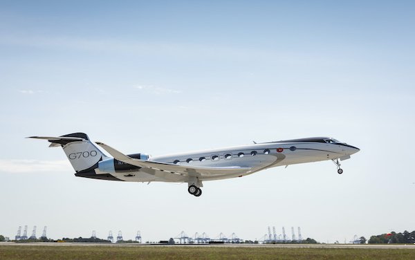 Two more Gulfstream G700 aircraft officially start flight testing