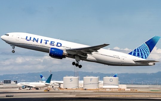 United accelerates Starlink Wi-Fi rollout with first widebody transatlantic flight