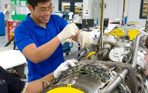 Vector Aerospace celebrates opening of new Canadian turboprop test cell