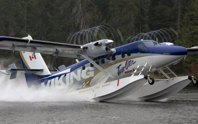 Viking Floats &ldquo;400S&rdquo; Seaplane Derivative of Series 400 Twin Otter