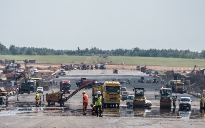 Vilnius Airport runway already has a new pavement, reconstruction will be finished on time
