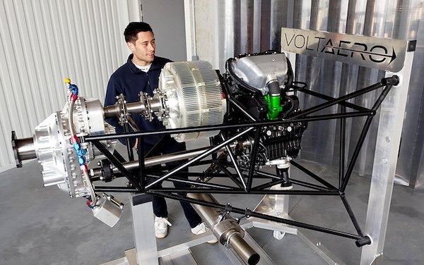 VoltAero HPU 210 hybrid power unit makes its U.S. debut at EAA AirVenture, with on-site reservations opened for production slots