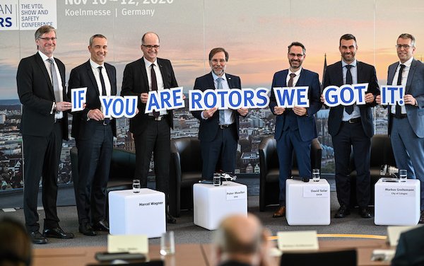 Welcome New and Unique helicopter show in Cologne